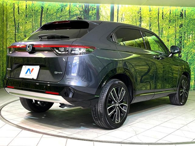 ☆全国のネクステージからお取り寄せが可能※!遠方の店舗に展示してあるクルマが気になる場合も、最寄りの店舗でご覧いただくことが可能です!是非私たちに要望をお聞かせください!※別途費用