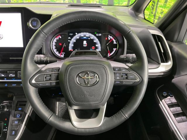 �y�����v�����X�e�A�����O�z�㎿�Ȋv���g�p���邱�ƂŁA��ɂ����������݂ƂĂ��^�]���₷���n���h���ł���