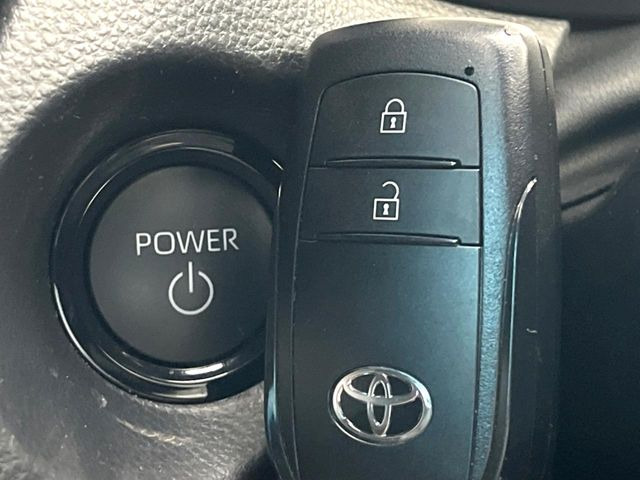 �y�X�}�[�g�L�[�z�J�o����|�P�b�g�ɓ��ꂽ�܂܂ł��h�A�̎{���E�������\�ȃX�}�[�g�L�[�𑕔��B�G���W���̃I���E�I�t�����J�M�����o���K�v����������Ƃ��Ă��֗��ł���