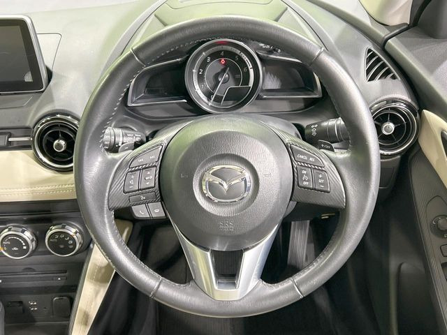 �y�����v�����X�e�A�����O�z�㎿�Ȋv���g�p���邱�ƂŁA��ɂ����������݂ƂĂ��^�]���₷���n���h���ł���