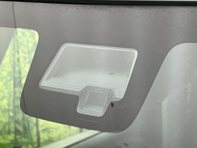 �y�X�Y�L �Z�[�t�e�B�T�|�[�g�z���s���ɑO���̎ԗ�����F�����A�Փ˂������Ȏ��͌x��ƃu���[�L�ŏՓˉ���Ɣ�Q�y�����A�V�X�g�B�����S�Ƀh���C�u�����y���݂��������܂��B