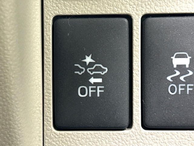 �y�X�}�[�g�A�V�X�g�z���s���ɑO���̎ԗ�����F�����A�Փ˂������Ȏ��͌x��ƃu���[�L�ŏՓˉ���Ɣ�Q�y�����A�V�X�g�B�����S�Ƀh���C�u�����y���݂��������܂��B