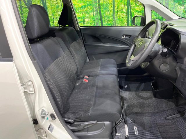 �^�]�ȃV�[�g���͎g�p�������Ȃ��A�ǍD�ȏ�ԂƂȂ��Ă��܂��B���J�Ɏg���Ă������Ƃ��悭�킩��܂��ˁB