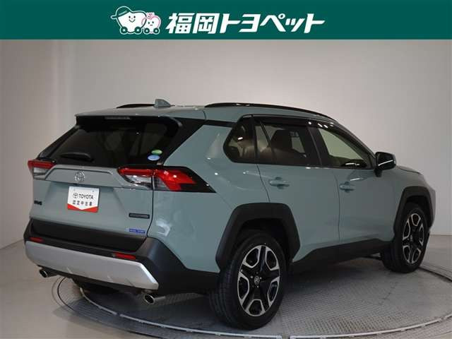 RAV42.0 アドベンチャー 4WD