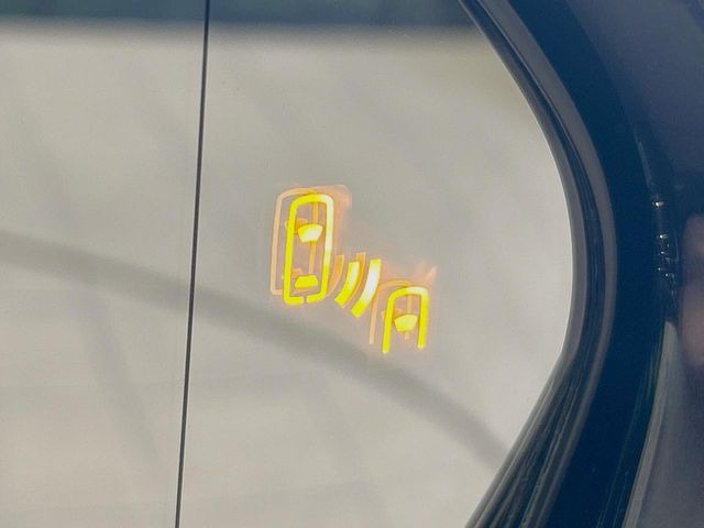 �y�u���C���h�X�|�b�g���j�^�[�z���s���A�h�A�~���[�̎��p�ɂȂ�₷���ӏ��Ɍ㑱�Ԃ��ڋ߂���ƃT�C�h�~���[�̃����Y�Ɍx����\��!�h���C�o�[�ɒ��ӊ��N�����Ă���܂��B