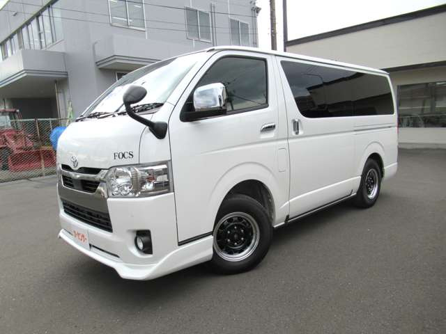 ハイエースバン