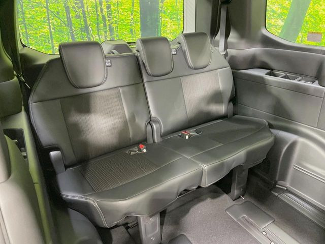 3��ڃV�[�g�͂�������ԗǍD����l�ł��������ƍ����Ē����܂��̂ŁA��l���ł̂��o���������N���N�ł��􂲉Ƒ��ŁA�C�̒m�ꂽ���ԂŁA�h���C�u�ɍs���̂��y���݂ł��ˁ�