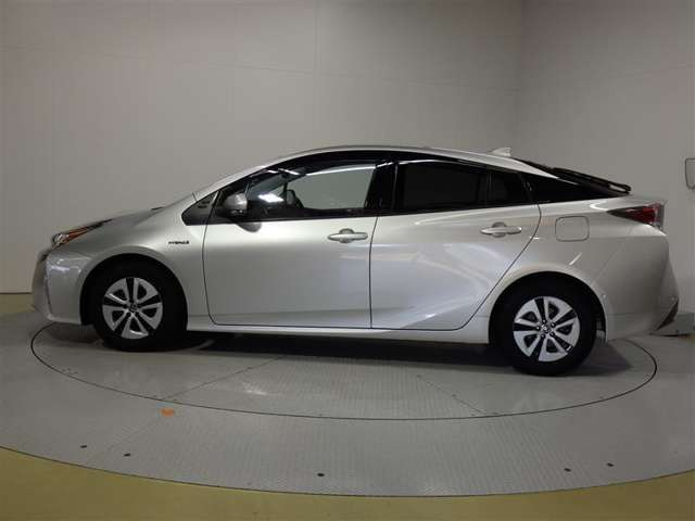 プリウス1.8 A プレミアム