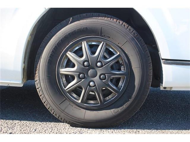 ���Ǝҗl�ւ̔̔��͂��f�肳���Ă��������܂��B �Ԍ������ԗ��̏ꍇ�́A�Ԍ����擾�������x�������z�ŕ\�����Ă���܂��B