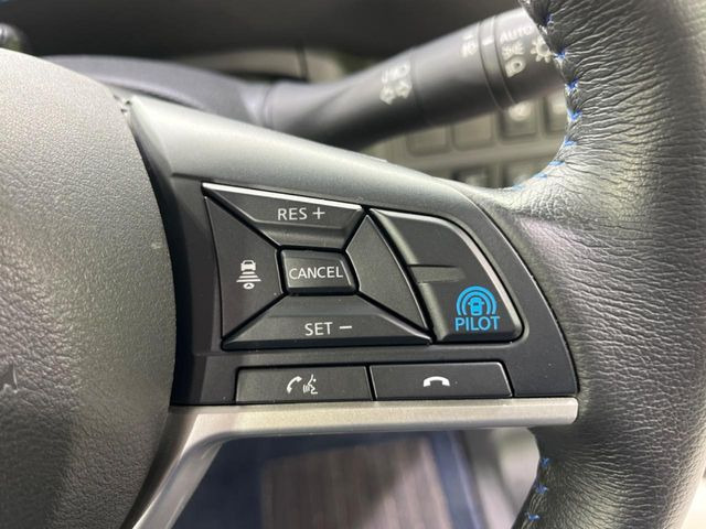 �y�v���p�C���b�g�z�������H�ł̒��������s���y��!!�a�؎��Ə��񑖍s�̃V�[���ŁA�A�N�Z���E�u���[�L�E�X�e�A�����O�������Ő��䂵�A�������^�]�̕��S���y�����Ă���܂���