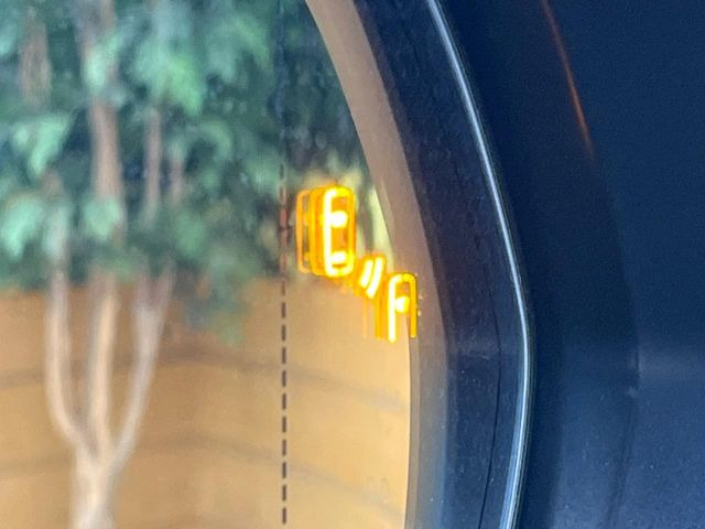 �y�u���C���h�X�|�b�g���j�^�[�z���s���A�h�A�~���[�̎��p�ɂȂ�₷���ӏ��Ɍ㑱�Ԃ��ڋ߂���ƃT�C�h�~���[�̃����Y�Ɍx����\��!�h���C�o�[�ɒ��ӊ��N�����Ă���܂��B