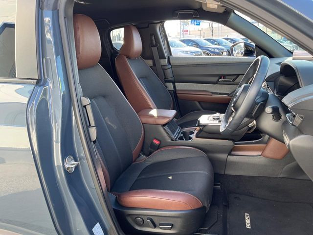 �y�n�[�t���U�[�V�[�g�z�������ƍ���S�n�𗼗������l�C�̃V�[�g���w�ʁE���ʂ̃t�@�u���b�N�f�ނ́A�ʋC���̗ǂ��⊊��ɂ����ɗD��Ă��܂��B�C���╞���ɍ��E���ꂸ���K�ɂ���肢�������܂��B