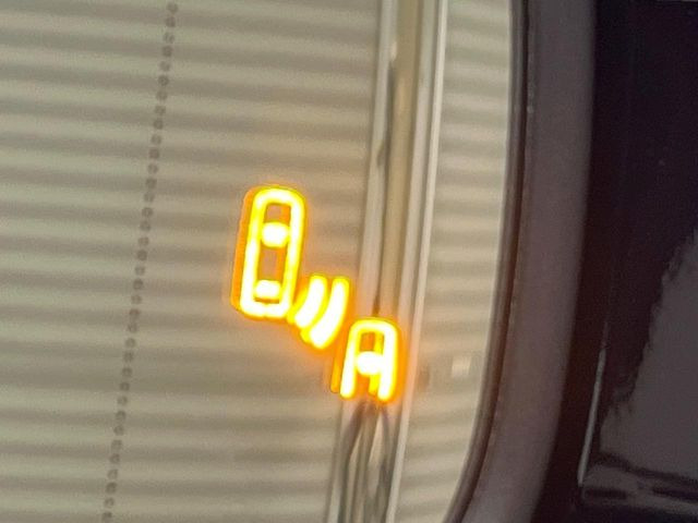 �y�u���C���h�X�|�b�g���j�^�[�z���s���A�h�A�~���[�̎��p�ɂȂ�₷���ӏ��Ɍ㑱�Ԃ��ڋ߂���ƃT�C�h�~���[�̃����Y�Ɍx����\��!�h���C�o�[�ɒ��ӊ��N�����Ă���܂��B