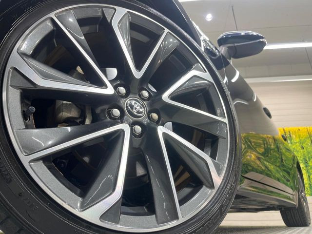 �y�����A���~�z�C�[���z�f�U�C�����̍��������A���~�z�C�[���𑕒����Ă���܂��B�e��ЊO�A���~�z�C�[����A�X�^�b�h���X�^�C�����戵�����Ă���܂��B���񂲑��k����������