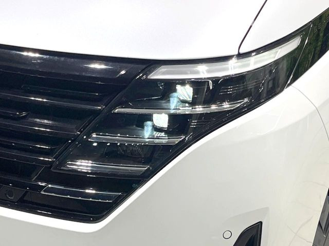 �yLED�w�b�h���C�g�z���V����ԑ��s�����ǍD�Ȏ��E���m�ۂ����S���ĉ^�]�ł��鍂�P�xLED�w�b�h���C�g�𑕔�!�_�����x�������A����d�͂��}�����Ă��܂��B