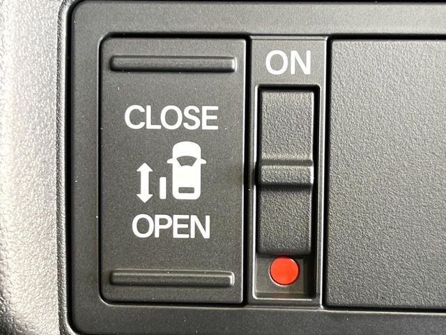 �y�p���[�X���C�h�h�A�z�X�}�[�g�L�[��^�]�Ȃ̃X�C�b�`�ŃX���C�h�h�A�̊J���\���d��������͂����ăh�A���J����K�v�������A���������q�l�ł��A�d���ו��������Ă��鎞�����N�ɊJ���߂ł��܂���