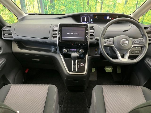 セレナ2.0 ハイウェイスター Vセレクション