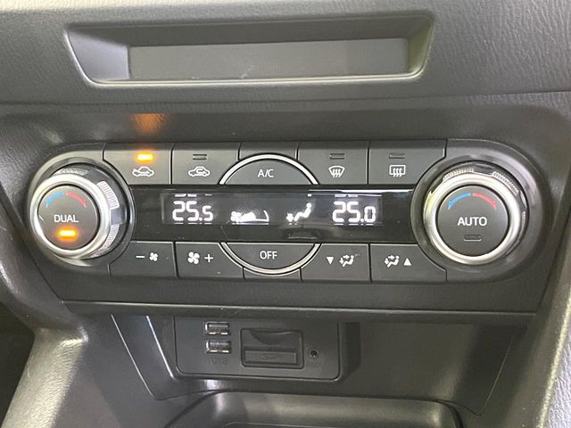 �y���E�Ɨ��^�t���I�[�g�G�A�R���z�^�]�ȂƏ���Ȃł��ꂼ�ꂨ�D�݂̉��x�ɐݒ�\�B����҂ɂ��z�������A���K�ȋ󒲂����͂��v���܂��B