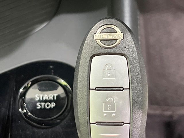 �y�C���e���W�F���g�L�[�z�J�o����|�P�b�g�ɓ��ꂽ�܂܂ł��h�A�̎{���E�������\�ȃX�}�[�g�L�[�𑕔��B�G���W���̃I���E�I�t�����J�M�����o���K�v����������Ƃ��Ă��֗��ł���y�C���e���W�F���g�L�[�z�J�o��