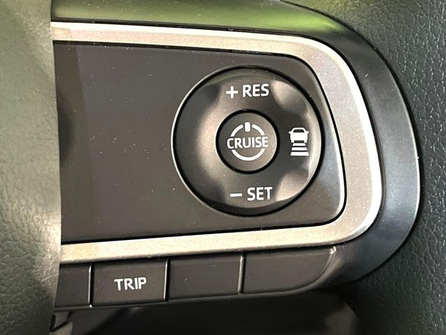 �y�A�_�v�e�B�u�N���[�Y�R���g���[���z�������H�ł̒��������s���y��!!�����ő��x��ۂN���[�Y�R���g���[�����A�Փˌy���V�X�e���ƘA�g���A�O���̎ԗ������m���ĎԊԂ�ۂ悤�ɑ��x���߂��Ă���܂�!!