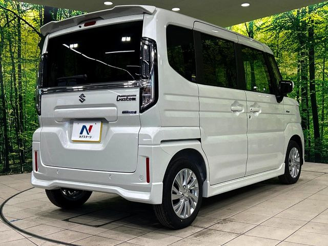 ☆全国のネクステージからお取り寄せが可能※!遠方の店舗に展示してあるクルマが気になる場合も、最寄りの店舗でご覧いただくことが可能です!是非私たちに要望をお聞かせください!※別途費用