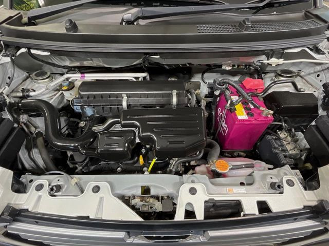 親切・丁寧な専門メカニックスタッフが応対!・車検・点検整備・事故等の修理などアフターサービスも安心。お車のカスタマイズもネクステージのサービススタッフまでご相談ください!