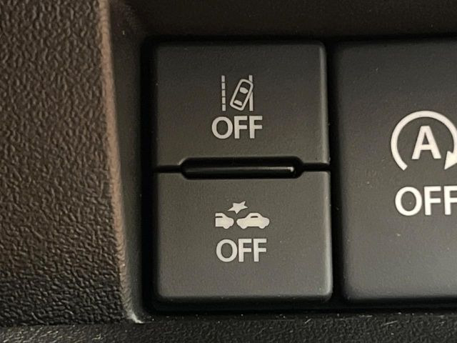 �y�X�Y�L �Z�[�t�e�B�T�|�[�g�z���s���ɑO���̎ԗ�����F�����A�Փ˂������Ȏ��͌x��ƃu���[�L�ŏՓˉ���Ɣ�Q�y�����A�V�X�g�B�����S�Ƀh���C�u�����y���݂��������܂��B