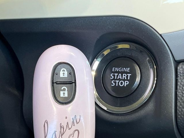 �y�L�[���X�X�^�[�g�V�X�e���z�J�o����|�P�b�g�ɓ��ꂽ�܂܂ł��h�A�̎{���E�������\�ȃX�}�[�g�L�[�𑕔��B�G���W���̃I���E�I�t�����J�M�����o���K�v����������Ƃ��Ă��֗��ł���