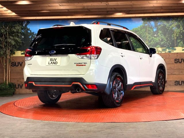 ☆全国のネクステージからお取り寄せが可能※!遠方の店舗に展示してあるクルマが気になる場合も、最寄りの店舗でご覧いただくことが可能です!是非私たちに要望をお聞かせください!※別途費用