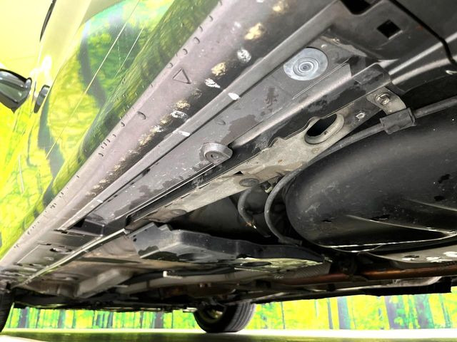 下回りがきれいなうちに、防錆加工の施工がオススメ。降雪地域はもちろん、沿岸部にお住いの方や、趣味でマリン・ウィンタースポーツをされる方にご好評いただいております。