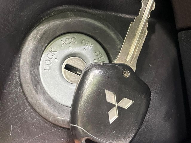 �y�L�[���X�z�������ꂽ�ꏊ����ł��{�^����Ńh�A�̊J���E�{�����ł���̂łƂ��Ă��֗�!�h�A�̌�������ɏ������邱�Ƃ�����܂����