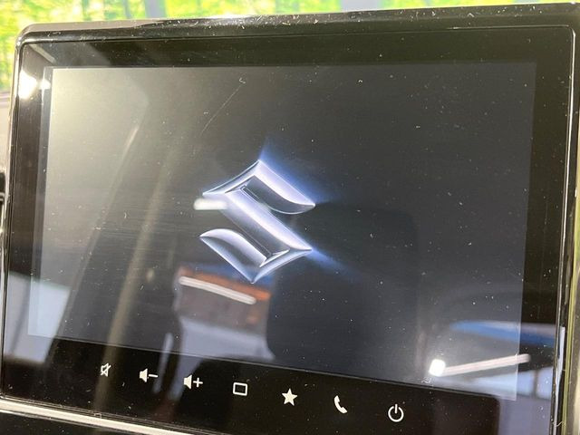 �y���[�J�[�����i�r�z�C���e���A�ɗn�����ރX�^�C���b�V���ȁu��p�݌v�v���[�J�[�i�r�𑕔��􎋔F���⑀�쐫�ȂǊ�{���\�ɂ��D��A���㎿�ȃJ�[���C�t�����y���݂��������܂��B