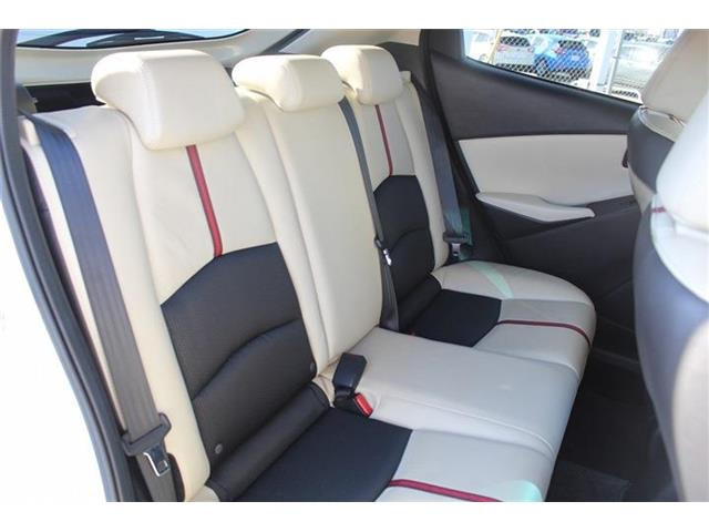 ���Ǝҗl�ւ̔̔��͂��f�肳���Ă��������܂��B �Ԍ������ԗ��̏ꍇ�́A�Ԍ����擾�������x�������z�ŕ\�����Ă���܂��B