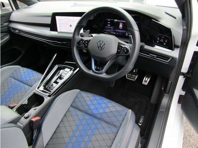 ゴルフヴァリアントR 4WD