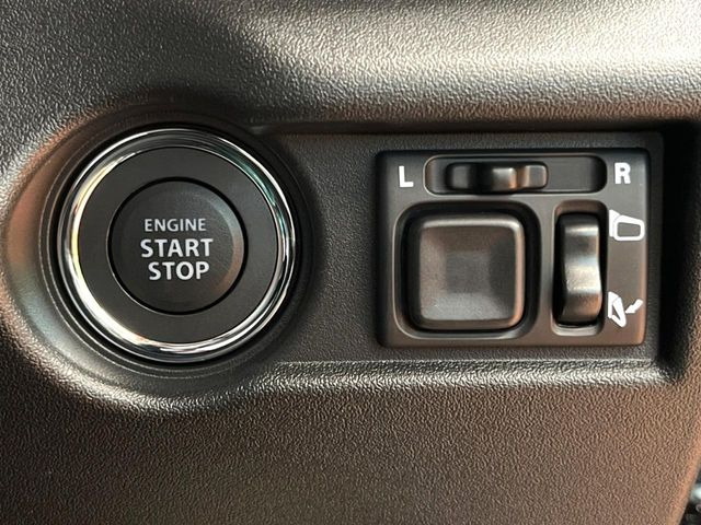 �y�L�[���X�X�^�[�g�V�X�e���z�J�o����|�P�b�g�ɓ��ꂽ�܂܂ł��h�A�̎{���E�������\�ȃX�}�[�g�L�[�𑕔��B�G���W���̃I���E�I�t�����J�M�����o���K�v����������Ƃ��Ă��֗��ł���