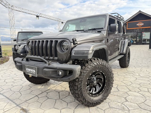 ラングラーアンリミテッド サハラ 4WD