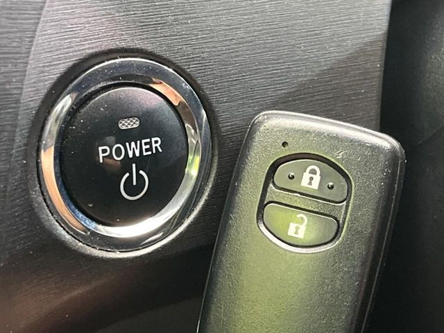 �y�X�}�[�g�L�[�z�J�o����|�P�b�g�ɓ��ꂽ�܂܂ł��h�A�̎{���E�������\�ȃX�}�[�g�L�[�𑕔��B�G���W���̃I���E�I�t�����J�M�����o���K�v����������Ƃ��Ă��֗��ł���