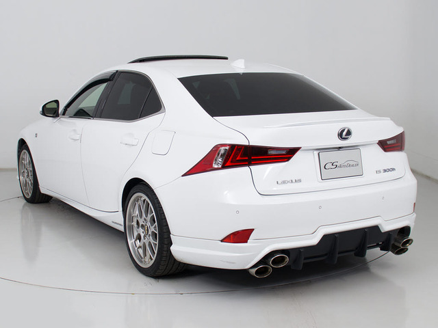 TOM’S製リアディフューザー装着済み!別途変更も可能となりますのでご相談ください!