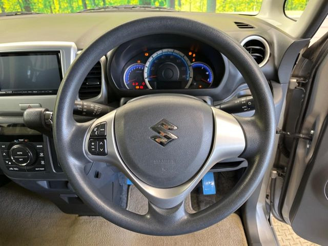 �y���[�_�[�u���[�L�T�|�[�g�z���s���ɑO���̎ԗ�����F�����A�Փ˂������Ȏ��͌x��ƃu���[�L�ŏՓˉ���Ɣ�Q�y�����A�V�X�g�B�����S�Ƀh���C�u�����y���݂��������܂��B