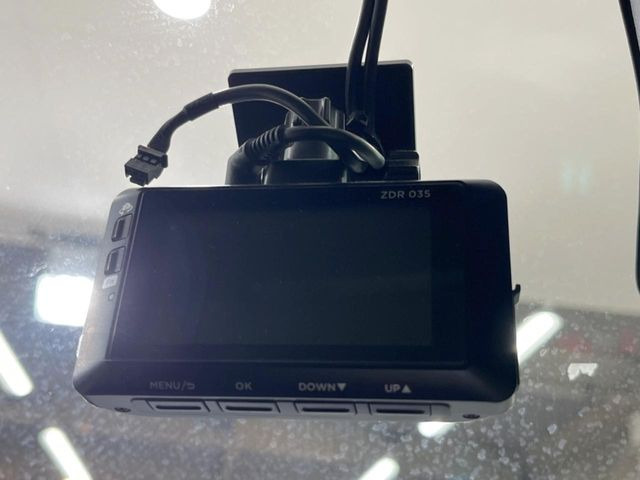 �y�h���C�u���R�[�_�[�z���S�E���S�ȃJ�[���C�t�ɕK�{�̃h���C�u���R�[�_�[�𑕔�!���s���͂������A������^�]�⎖�̂ɑ��������ۂ̏󋵂��f���ŋL�^���A����̃��X�N�ɔ����܂��B