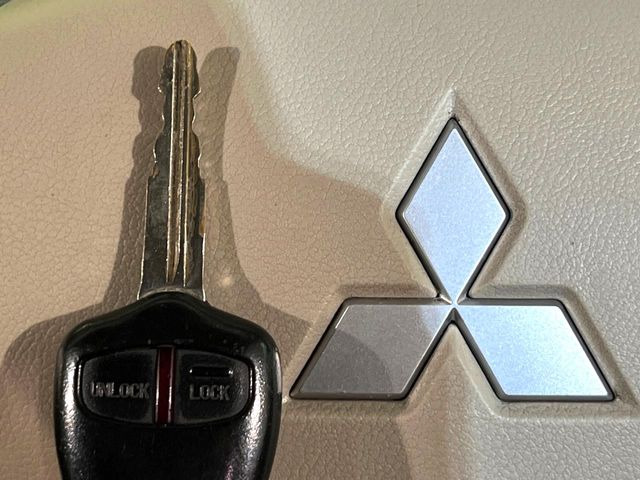 �y�L�[���X�z�������ꂽ�ꏊ����ł��{�^����Ńh�A�̊J���E�{�����ł���̂łƂ��Ă��֗�!�h�A�̌�������ɏ������邱�Ƃ�����܂����