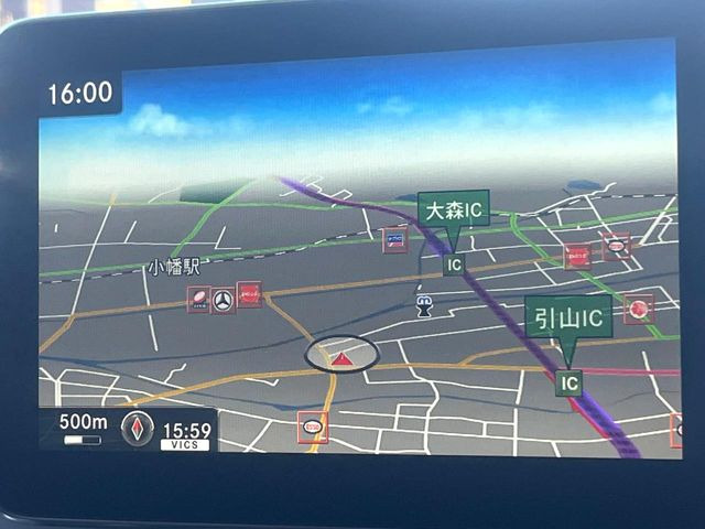 �������i�r��Bluetooth�ڑ��\�BCD/DVD�Đ��B�t���Z�O�����\�ł��B