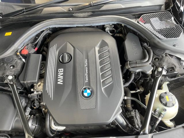 ●当店では、各メーカーの専用診断テスターを導入。国家資格を持つテクニカルスタッフも常駐しておりますので、万が一の際にも安心してご利用いただけます。