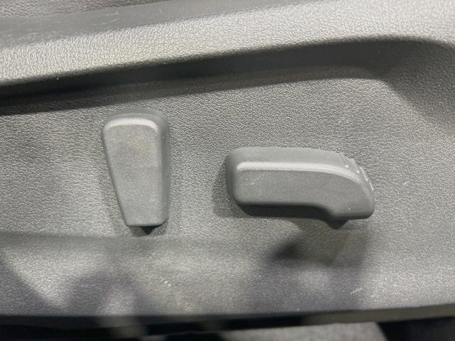 �y�p���[�V�[�g�z�X�C�b�`��ŊȒP�ɃV�[�g�̔��������\!�d��������͂�����܂���!���K�ȃV�[�g�|�W�V�����ɃZ�b�g���āA���K�ȃh���C�u�����y���݂��������B