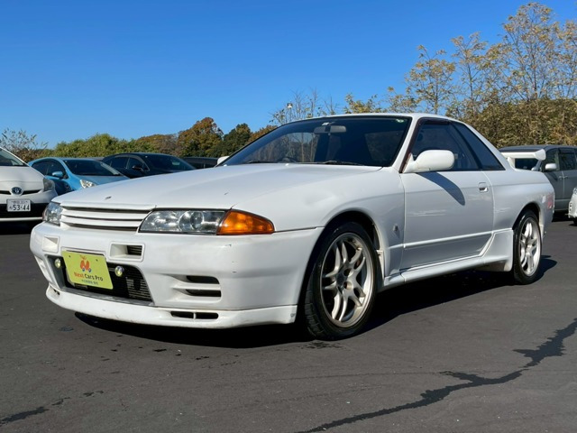 スカイラインGT-R（日産）2.6 4WD　フジツボマフラー エアクリ Dampers 中古車画像