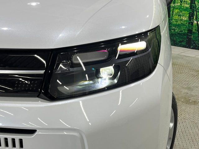 �w�b�h���C�g��e�[�������v&�A���~�z�C�[�����̊e��R�[�e�B���O���I�X�X�����Ă���܂��B�����Y�����̉��΂݂≘���}���A���ꂢ�ȏ�Ԃ������e�i���X���X�ŕۂĂ܂���