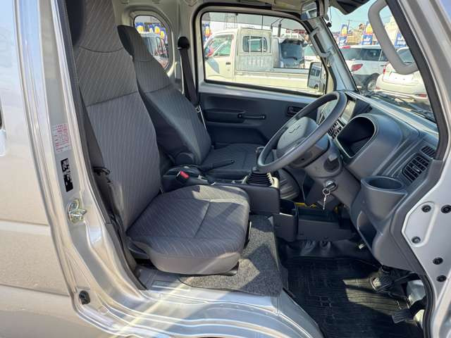 ���J�[�i�r�A�A���~�z�C�[���AHID���C�g���̃J�[�p�i��������舵���Ă��܂�������]������΂��Ђ����k����������