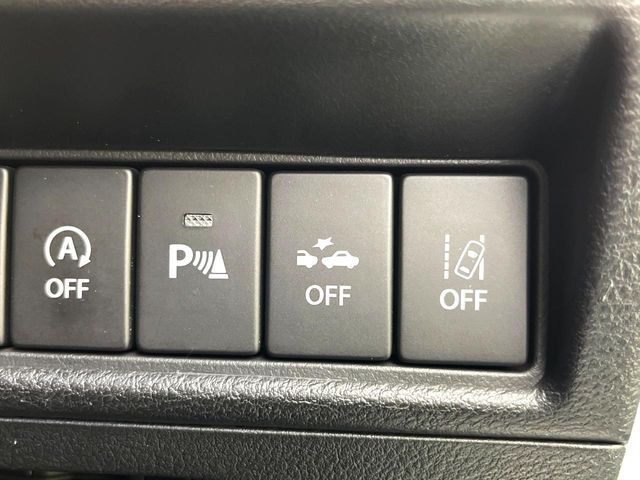 �y�X�Y�L �Z�[�t�e�B�T�|�[�g�z���s���ɑO���̎ԗ�����F�����A�Փ˂������Ȏ��͌x��ƃu���[�L�ŏՓˉ���Ɣ�Q�y�����A�V�X�g�B�����S�Ƀh���C�u�����y���݂��������܂��B