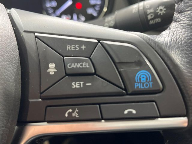 �y�v���p�C���b�g�z�������H�ł̒��������s���y��!!�a�؎��Ə��񑖍s�̃V�[���ŁA�A�N�Z���E�u���[�L�E�X�e�A�����O�������Ő��䂵�A�������^�]�̕��S���y�����Ă���܂���