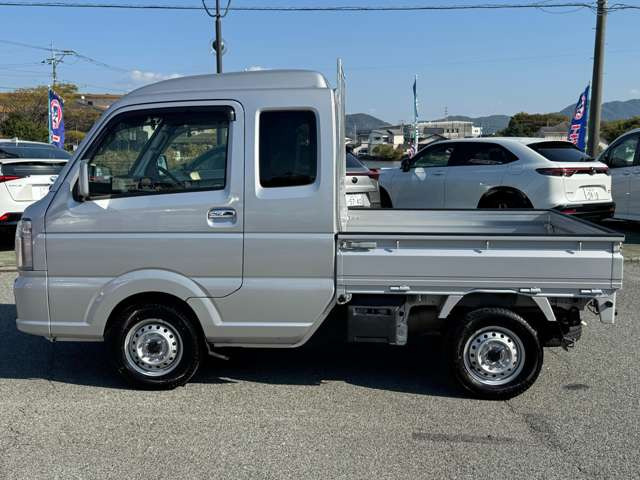 �S�ԁA���ЃN���[�j���O�ς݂ł��B���̏�ԂȂǂ����Ԃ��m�F�ł��ȏꍇ�͉摜�ł��_��܂łɑł����킹�����Ă��������܂��B